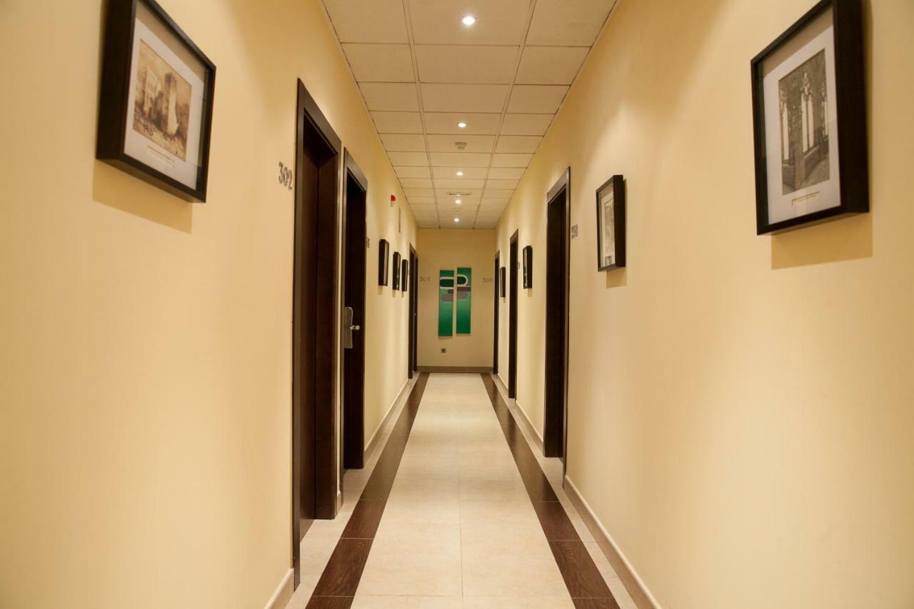 Hotel El Meson ตอร์ริโคส ภายนอก รูปภาพ